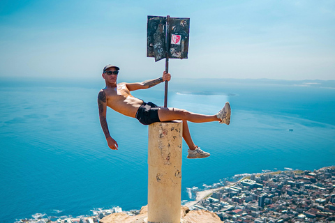Cape Town: Lion's Head Hike with a Content Creator