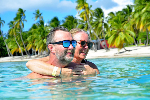 Saona Island: Speedboat + Catamaran Day Trip with Lunch