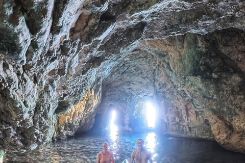Ayia Napa: Sea Caves or Blue Lagoon SUP/Kayak Tour Ayia Napa: Sea Caves or Blue Lagoon Kayak Tour