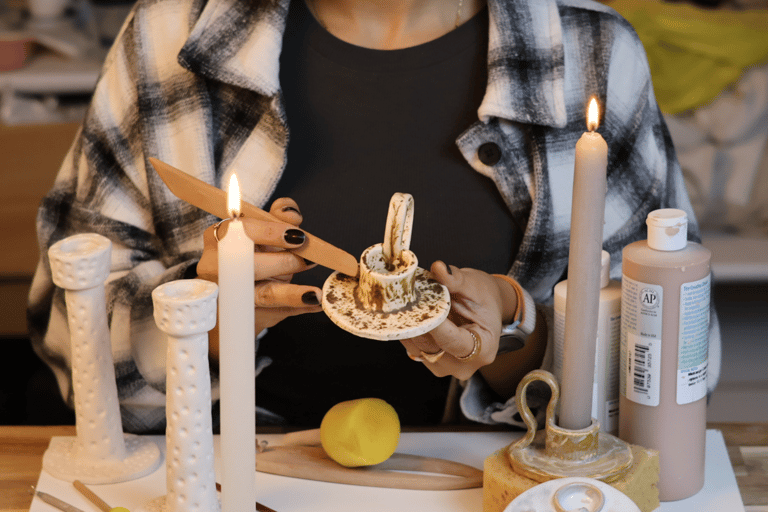 Barcelona: Pottery Workshop with Wine