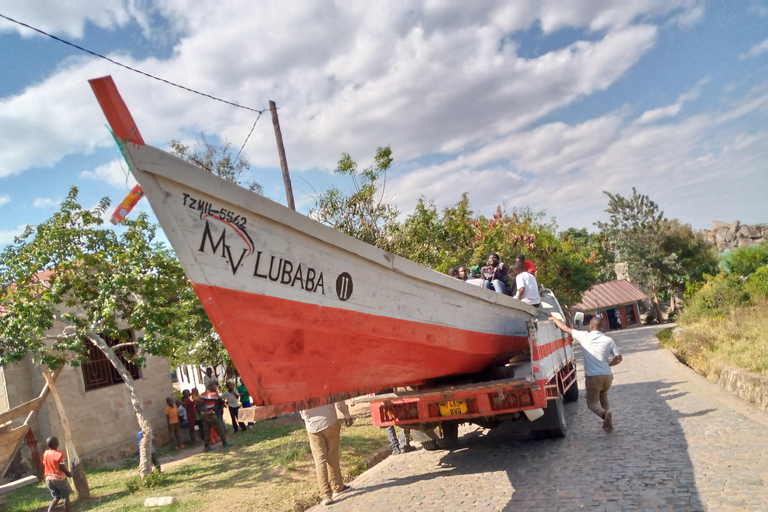 Mwanza: Lake Victoria, Ukerewe Island & City Tour