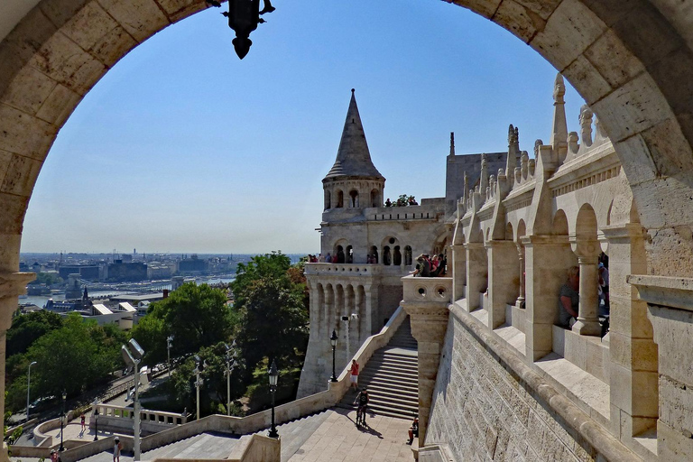 Vienna: Guided Small Group Day Trip to Bratislava & Budapest Private tour