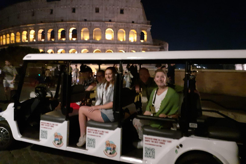 Roma: tour nocturno de 2 horas en carro de golf