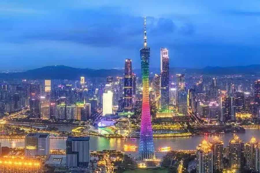 Guangzhou: Doppeltes Erlebnis – Canton Tower & Flussfahrt auf dem Perlfluss. Foto: GetYourGuide Guangzhou: Doppeltes Erlebnis – Canton Tower & Flussfahrt auf dem Perlfluss. Foto: GetYourGuide