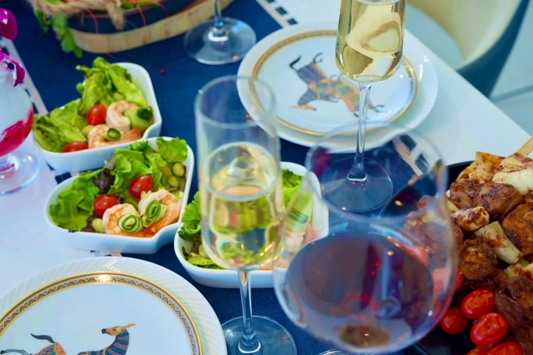 Pattaya: Premium Yacht Sunset Cruise to Koh Larn This program includes pickup from hotels in Pattaya city.