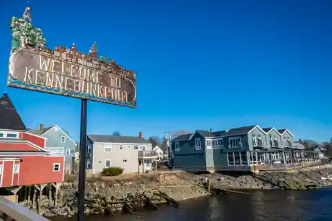 Kennebunkport: A Garden Stroll