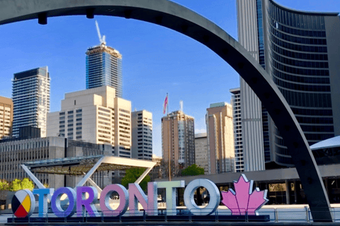 Toronto: 2-Hour Guided City Tour by Bus with Cruise Option 2-Hour Toronto City Tour