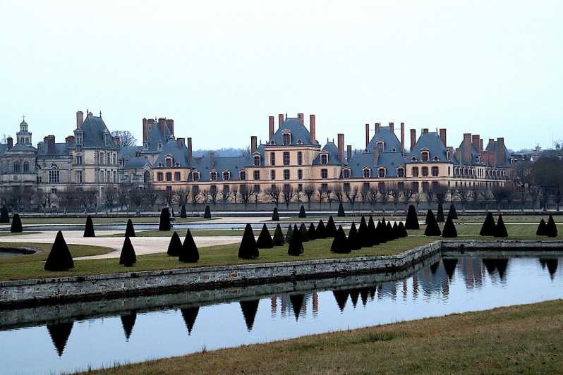 Visita guiada particular ao Castelo de Fontainebleau saindo de Paris