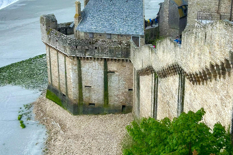 巴黎：圣米歇尔山和圣马洛 2 日游