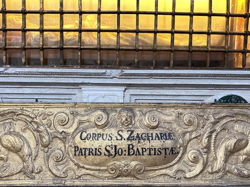 Venice: Saint Mark's Basilica, Crypt and Burial Places | GetYourGuide