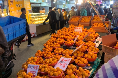 Wycieczka po targu żywności w centrum Busan