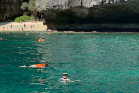 From Khao Lak: Phi Phi, Maya bay & Khai island Day Trip