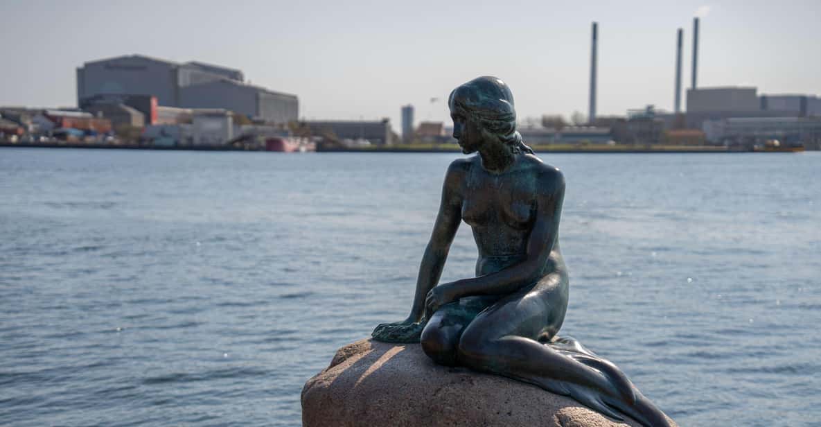 Afbeelding 9 van Kopenhagen: Rondvaart door de grachten & wandeltour door de oude stad/Nyhavn