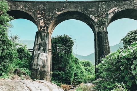 Tour della città di Da Nang: Son Tra, Passo di Hai Van, Ponte del DragoTour in auto privata