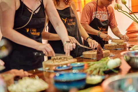 Hanoi: Clase de Cocina Vegana Vietnamita en una Villa Local