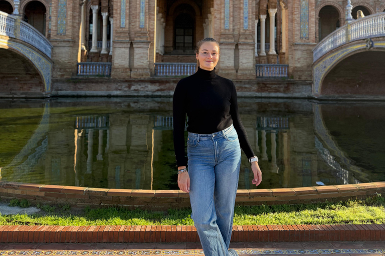 Photo Tour in Seville: a photo session in the most beautiful spots Photo Tour in Seville: a photo shoot in the most beautiful spots