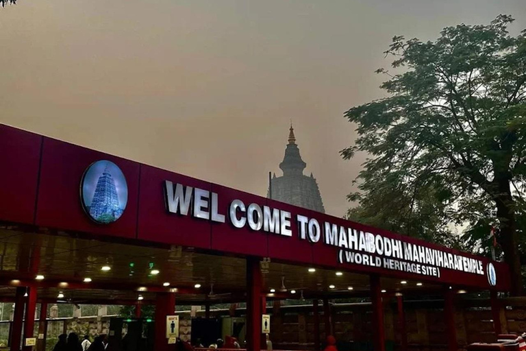 Varanasi: Bodhgaya Day Trip with Guide and Hotel Drop-off