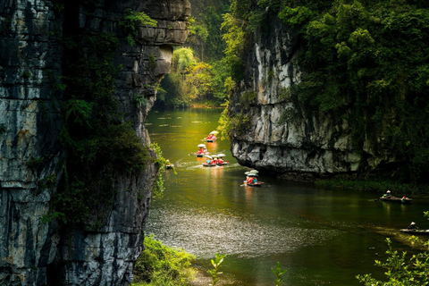 Hanoi: Thai Vi Temple or Tam Coc & Mua Cave & Hoa Lu & Cycle Hanoi: Ninh Binh, Hoa Lu, Tam Coc, Mua Cave, Buffet & Cycle