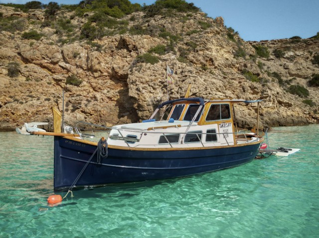Ibiza: Classic Full or Half-Day Boat Charter