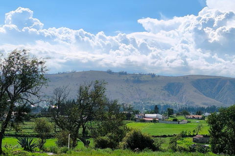 Quito: Latacunga, Pujilí, and Isinche Day Trip with Lunch