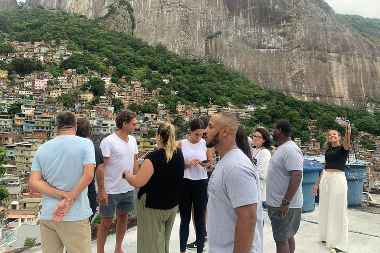 Rio de Janeiro: 3-godzinna wycieczka po faweli Rocinha z lokalnym przewodnikiem