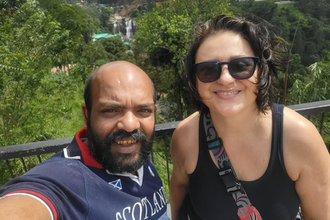 Kandy: Tuk Tuk City Tour Guide