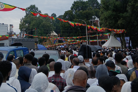 Addis Ababa: Guided City Highlights Tour in English & French
