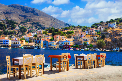 Desde Rodas: Excursión de un día a la isla de Symi y el monasterio de Panormitis