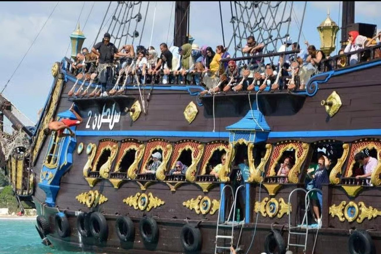 Sousse: Boat Cruise with Live Show, Swim, & Pickup