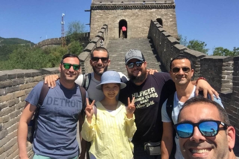 Peking: Mutianyu Große Mauer Kleingruppentour mit MittagessenPeking: Chinesische Mauer Mutianyu - Tour & Mittagessen
