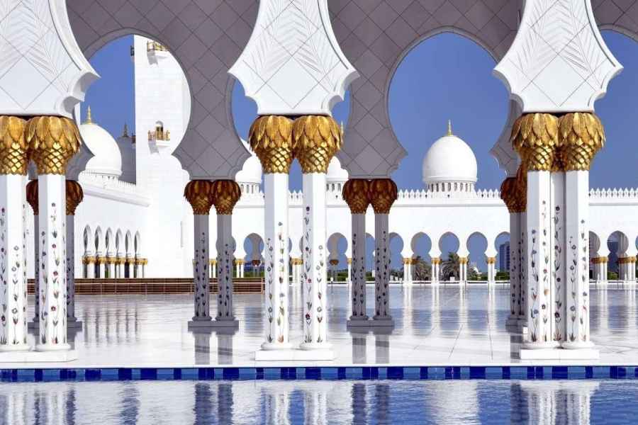 Von Dubai aus: Abu Dhabi Moschee, Palast, Kulturerbe Ganztagestour. Foto: GetYourGuide