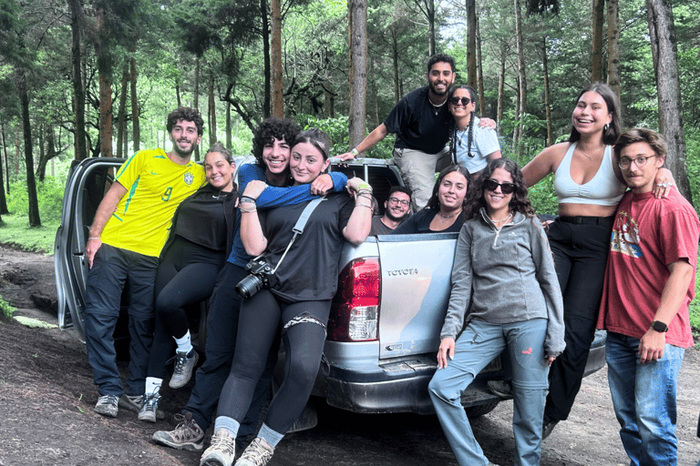 4WD Acatenango Volcano Tour & Fuego / All Inclusive !