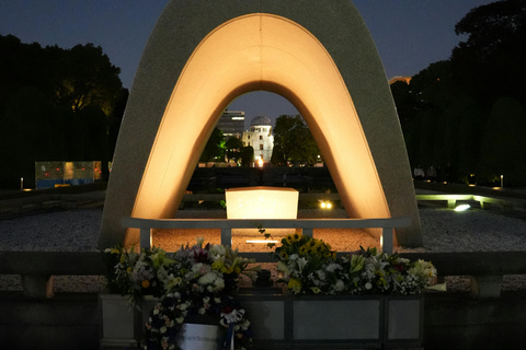 Osaka/Kyoto/Kobe/ Hiroshima & Miyajima Island Day Trip