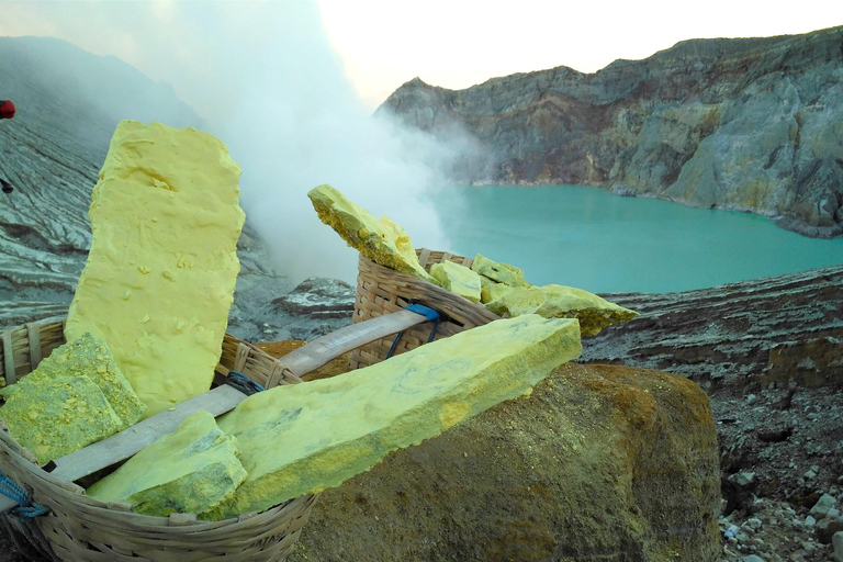 Bromo berg och Ijen krater tur i 3 dagar