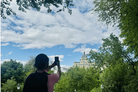 Madrid Magical: Best Hidden Gems and Views Small Group Tour Madrid Magic Tour in Spanish