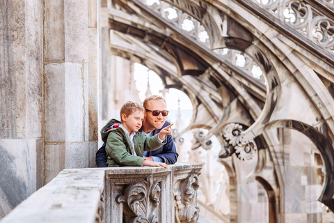 Milan : Petit groupe - Château, dégustation de gelato et toit du DuomoMilan : Visite en petit groupe du château et du Duomo avec Gelato