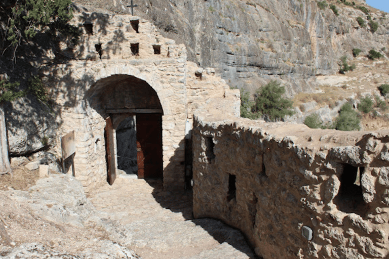 Visite privée de luxe : Sites antiques de Némée et dégustation de vin