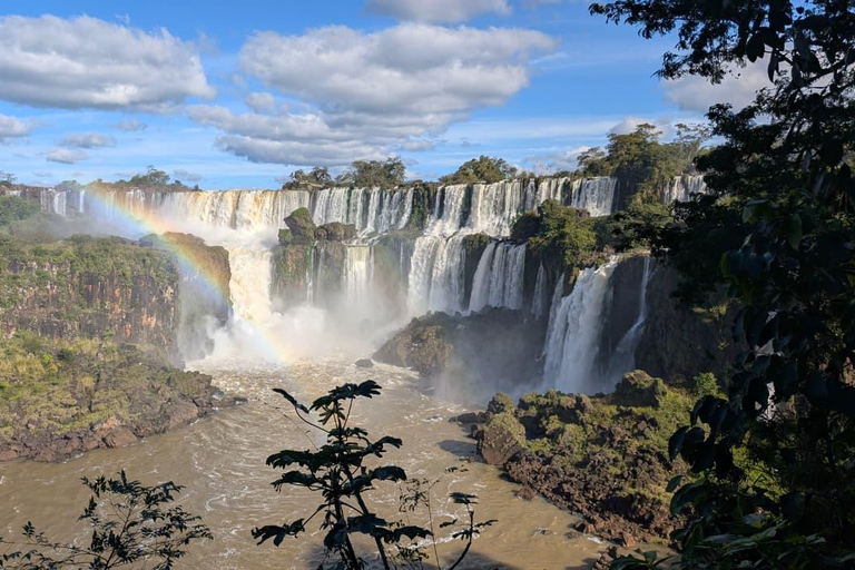 Iguazu: 2-Day Private Tour of Brazil, Argentina and Paraguay