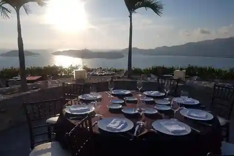 -Acapulco: kolacja Bella Vista z drinkami i nurkowaniem na klifie
