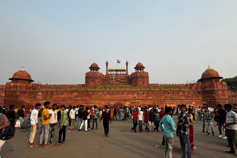 Z Delhi: luksusowa wycieczka po Złotym Trójkącie trwająca 05 dniobejmuje prywatny samochód Ac + lokalny przewodnik + 4* hotel