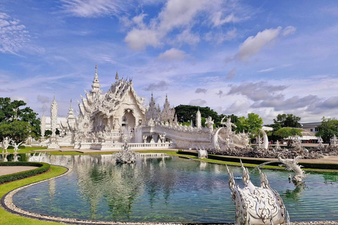 Lalita Cafe & Chiang Rai Temple(White+Blue) from Chiangmai lalita