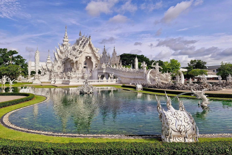 Lalita Cafe & Chiang Rai Temple(White+Blue) from Chiangmai lalita