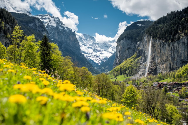 From Interlaken: Grindelwald and Lauterbrunnen Day Trip