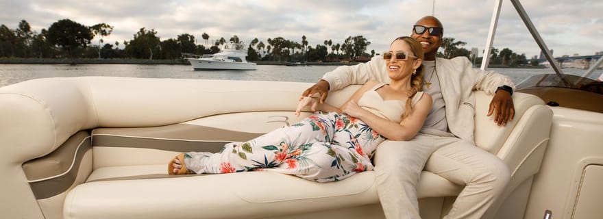 San Diego : Location de pontons de luxe Bennington