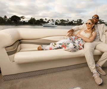 San Diego: Bennington Luxe Ponton Huur