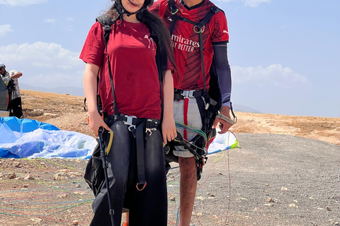Avventura a Marrakech: parapendio, giro in cammello e colazione