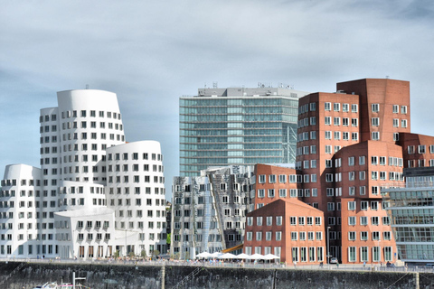 Dusseldorf City Highlights Private Guided Walking Tour 3-hour: Extended Old Town Tour