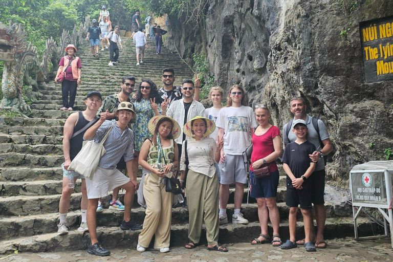 Hanoi: Ninh Binh Private tour Hoa Lu - Trang An - Mua Cave