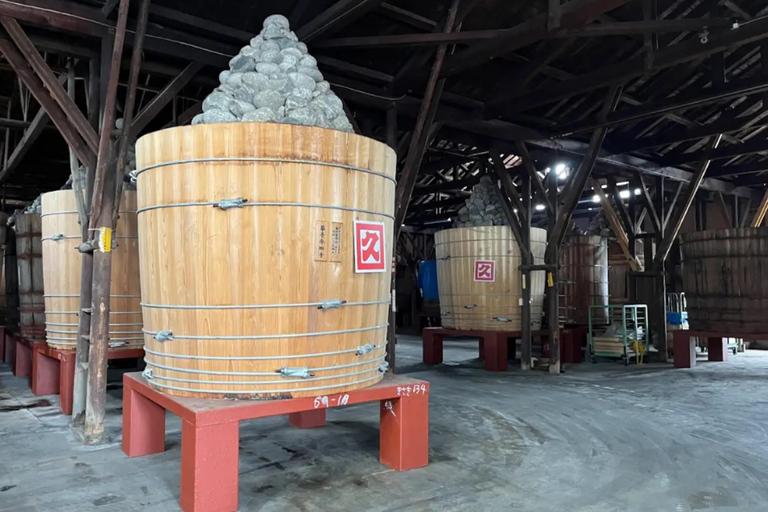 Okazaki: tour del castillo, los samuráis y la degustación de Hatcho MisoOkazaki: tour para degustar el castillo, los samuráis y el miso Hatcho