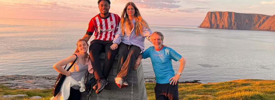 Honningsvåg : randonnée au soleil de minuit jusqu'à Knivskjellodden